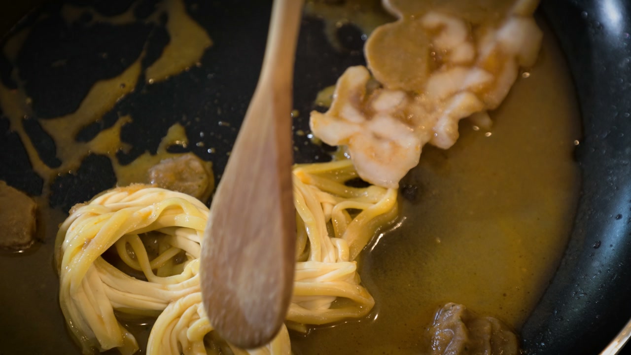 Cook and mix